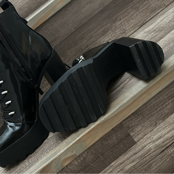 ZARA HELLED BLACK BOOTS - Picture 2 of 7